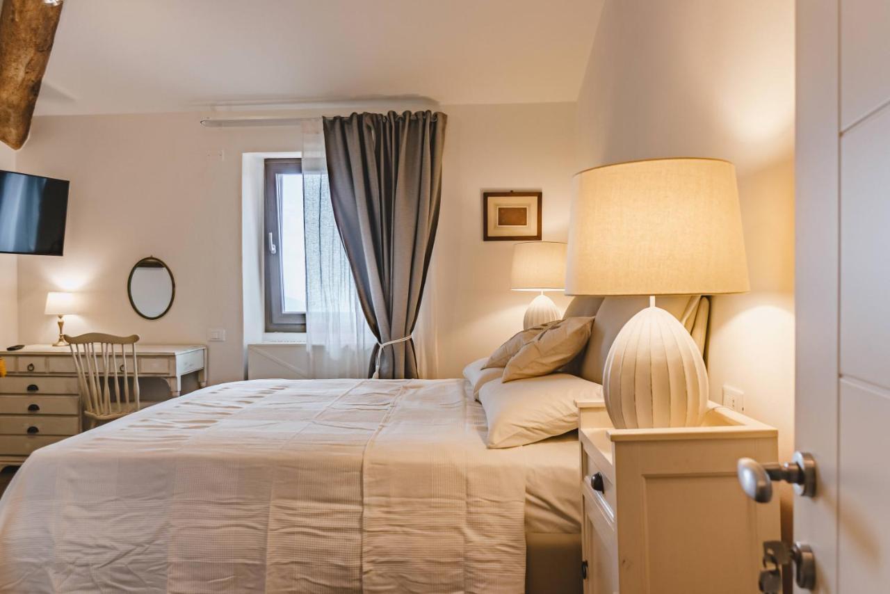 Agriturismo Le Fonti Понтассьеве Экстерьер фото